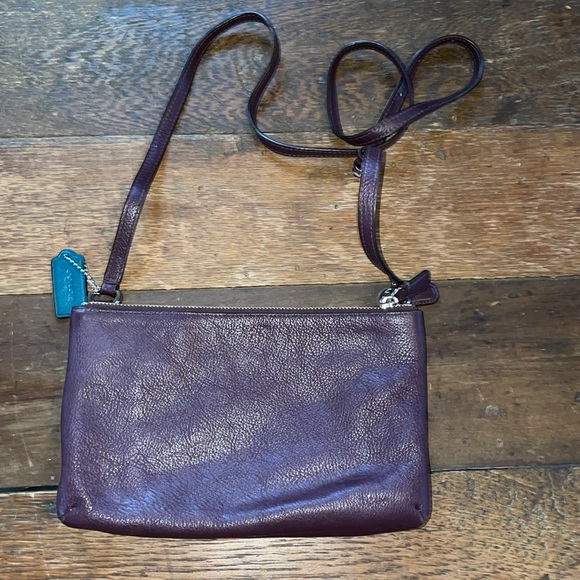 Coach Layla Pebble Crossbody - Picture 2 of 7
